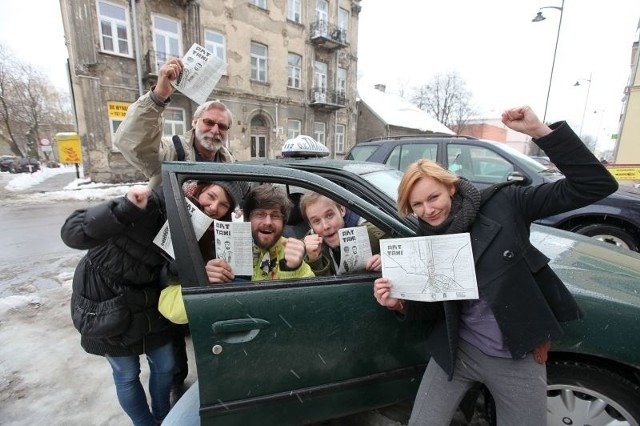 Projekt łączy dwie przeciwstawne na pierwszy rzut oka siły: młodość i dojrzałość. Uczestniczą w nim m.in.: Marta Jasińska, Adam Frankiewicz, Mateusz Tymura, Magdalena Szorc (od prawej na pierwszym planie) i Henryk Jasiński (z tyłu).