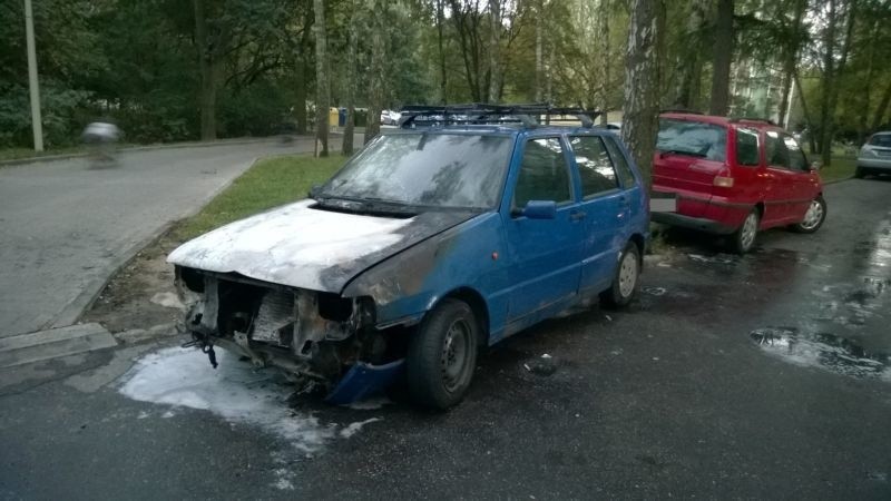 Spaliło się auto na Czajkowskiego [zdjęcia]