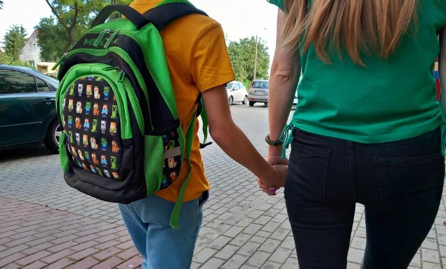 Mama chłopca z Osowej Góry, który od września pójdzie do I klasy, odetchnęła z ulgą. Znalazły się wspaniałe osoby chcące pomóc w odprowadzaniu dziecka do szkoły.