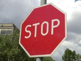 Znak B20 "Stop" - jak, gdzie, po co?