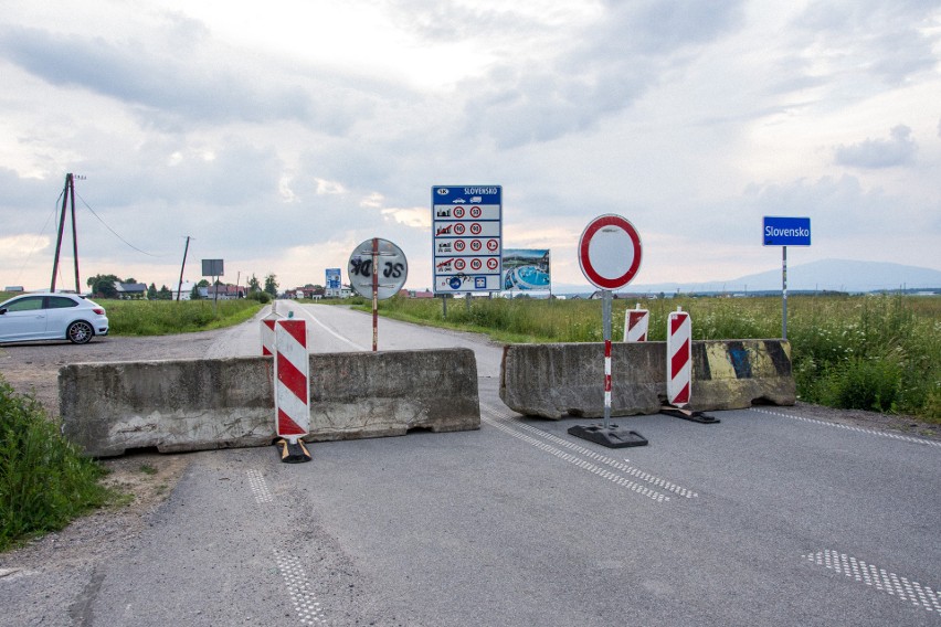 Podhale. Słowacy zamknęli przejścia graniczne. Zamieszanie na granicy. Ludzie o tym nie wiedzieli 