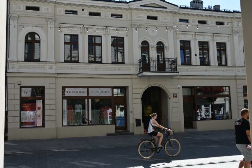 Należała początkowo do rodziny Sachsów, później właściciele...