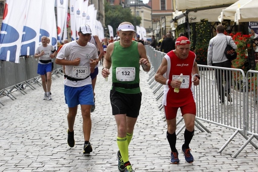 Maraton Wrocław - ZDJĘCIA - zawodnicy z numerami 1 - 200