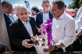 Prezes PiS Jarosław Kaczyński z wizytą w Dygowie [NOWE ZDJĘCIA]