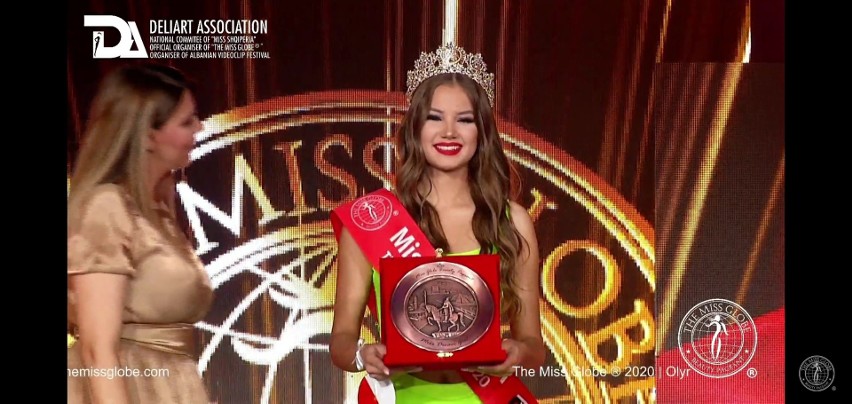 Wiktoria Wiśniewska właśnie została Miss Golden Girl podczas...