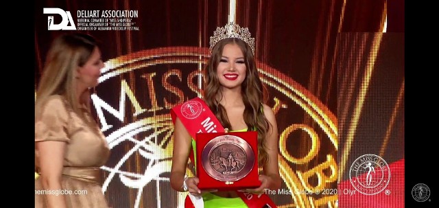 Wiktoria Wiśniewska właśnie została Miss Golden Girl podczas wyborów The Miss Globe 2020