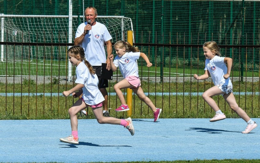 Dzisiaj na stadionie CWZS Zawisza przy ulicy Sielskiej...