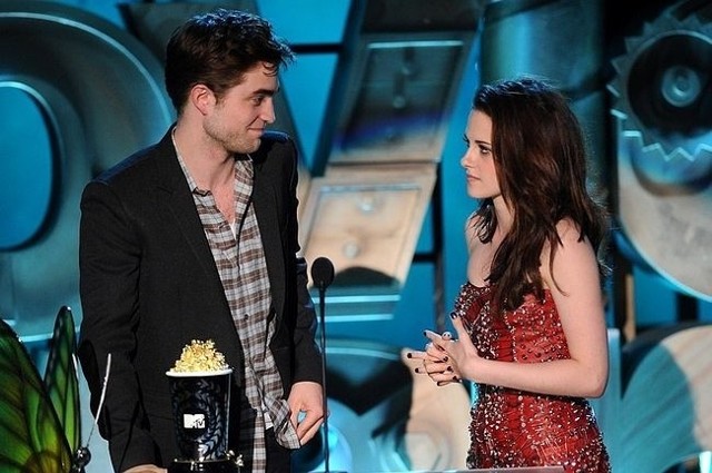 Robert Pattinson i Kristen Stewart (fot. materiały prasowe)