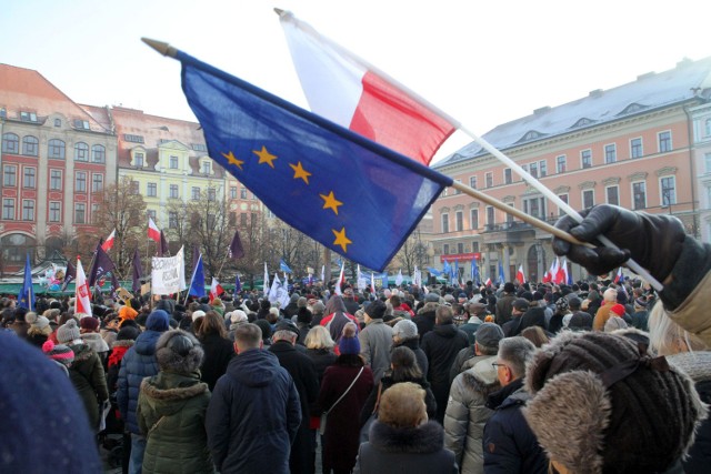 Kolejna  manifestacja na pl. Solnym odbędzie się 7 stycznia o godz. 12.00.