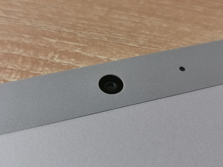 Surface Go 2, niewielkie i mobilne urządzenie 2 w 1 Microsoftu. Test, recenzja