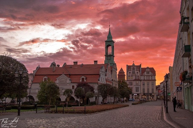 Fotograficznym kronikarzem Kluczborka stał się Foto-Luk, czyli Łukasz Turek. Oto wybrany przez niego zestaw zdjęć z Kluczborka i okolic.