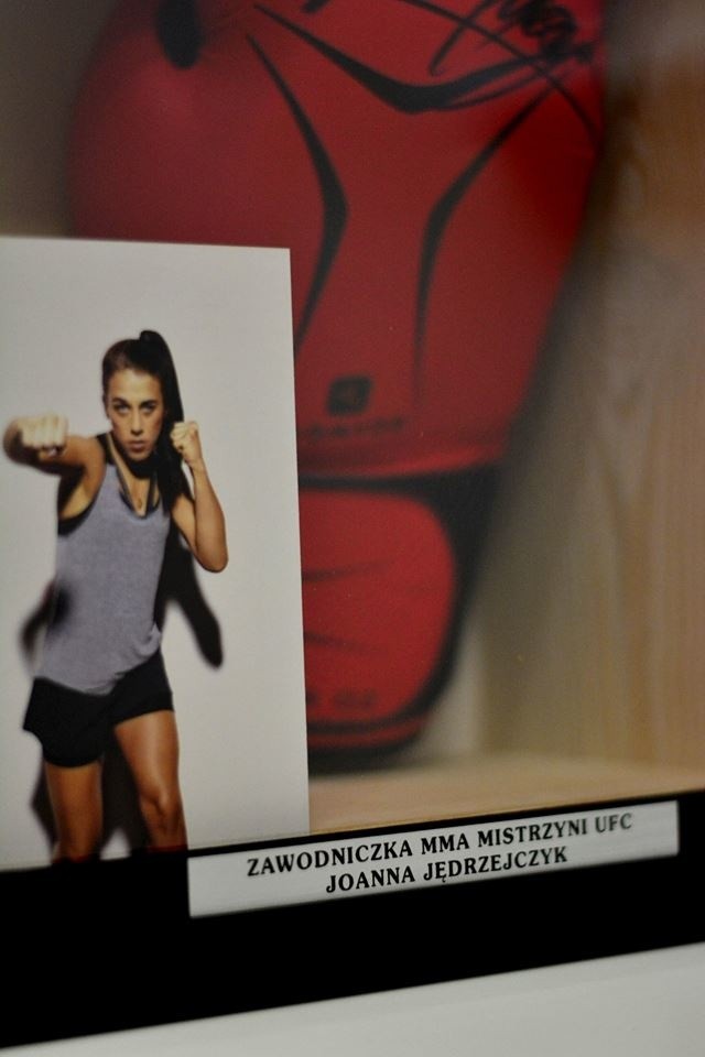 Joanna Jędrzejczyk i inne gwiazdy sportów walki pomagają Alanowi z Gorzowa. Możesz wesprzeć go i ty! [ZDJĘCIA]