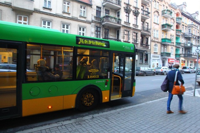 W święto Trzech Króli autobusy i tramwaje w Poznaniu będą kursować według świątecznego rozkładu jazdy.