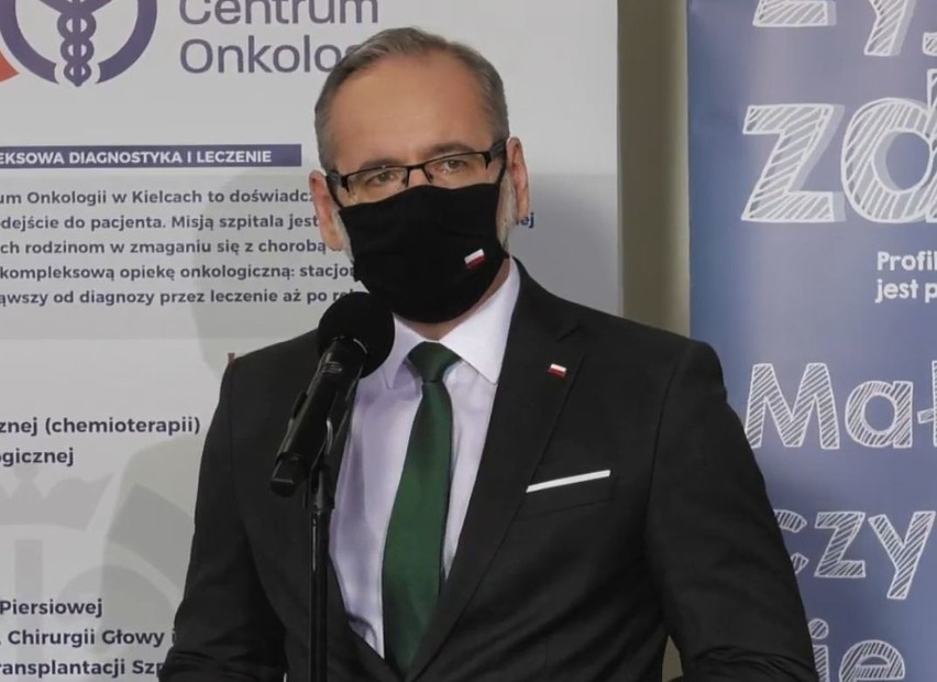 Premier Mateusz Morawiecki i minister zdrowia Adam Niedzielski w Kielcach. Konferencja w Świętokrzyskim Centrum Onkologii ZAPIS TRANSMISJI