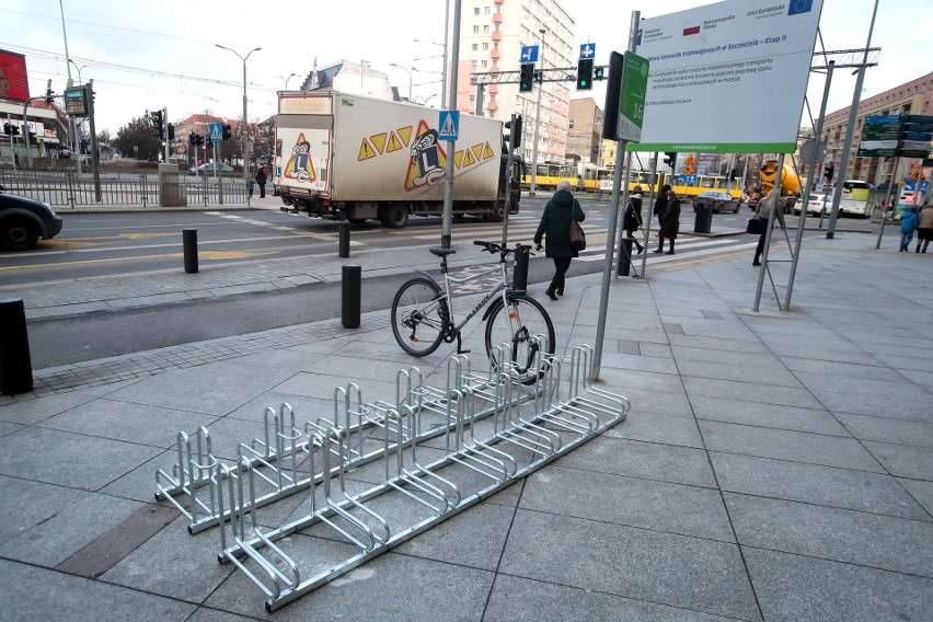 Nowy rower miejski w Szczecinie coraz bliżej! W mieście powstają strefy postoju. Będzie ich setka