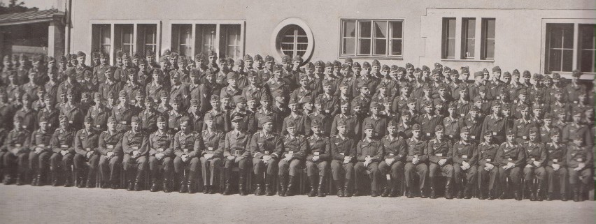 Tajemnicze zdjęcie żołnierzy z czasów III Rzeszy
