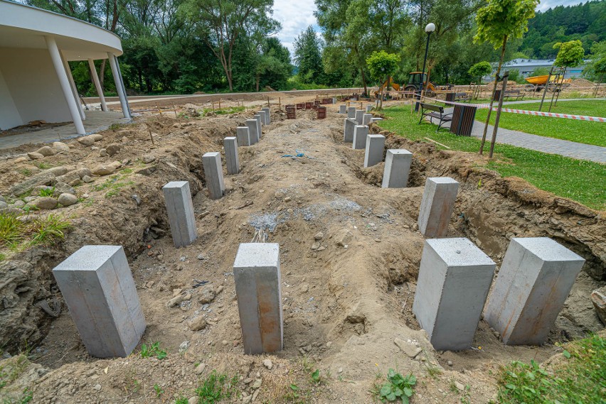 Muszyna. Trwa rozbudowa Ogrodów Miłości. Będą nowe atrakcje [ZDJĘCIA]