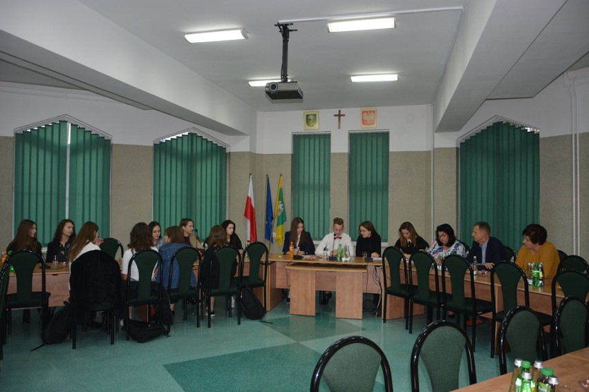 Młodzieżowa Rada Gminy Ostrów Mazowiecka zakończyła kadencję