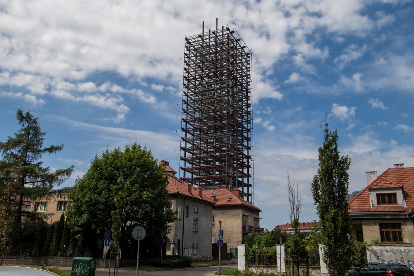 Firma Strabag zmieni szkielet w wieżowiec