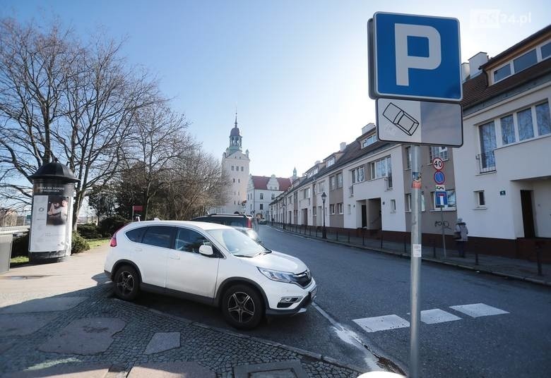 Koronawiurs w Szczecinie. Jak działa SPP w czasie epidemii? Nikt nie sprawdzi, czy zapłaciliście za parkowanie - 18.03.2020