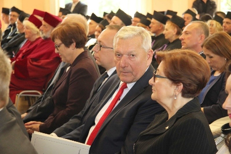 Inauguracja roku akademickiego na uniwersytecie w Kielcach 