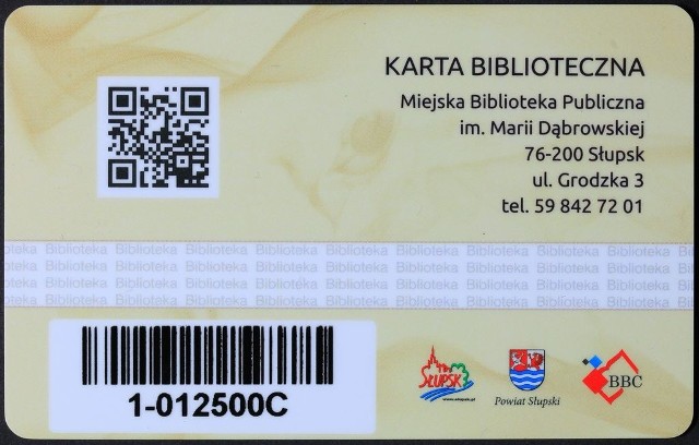 Nowa  karta biblioteczna wyglądem i wielkością przypomina kartę bankową