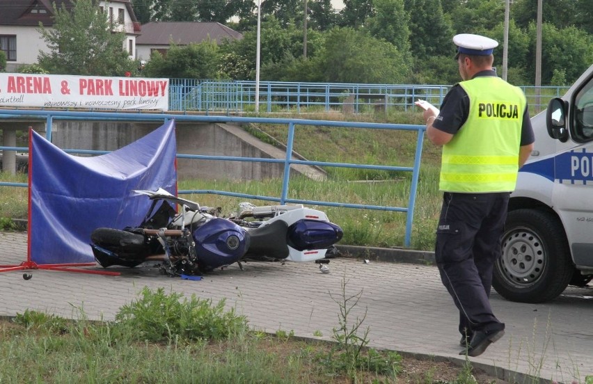 Tragiczny wypadek w Morawicy. Nie żyje 34-letni motocyklista