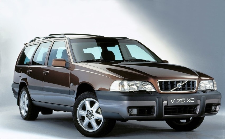 - Wiele osób kojarzy Volvo właśnie z modelami Cross Country....