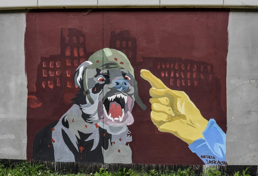 Murale w Gdańsku - akt solidarności z Ukrainą.