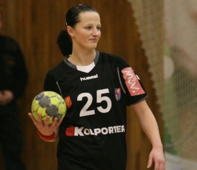 Kamila Skrzyniarz rzuciła w czwartkowym meczu dla kielczanek 11 bramek.