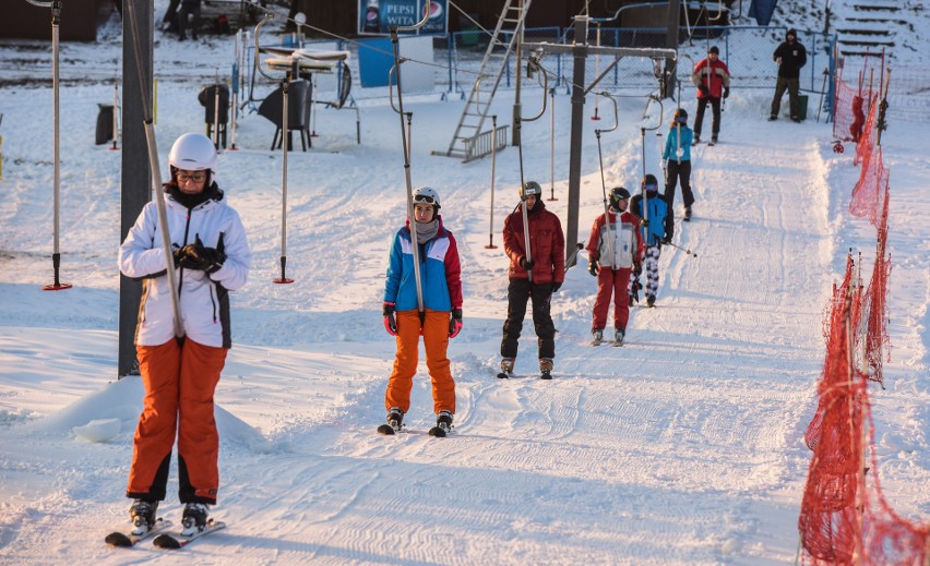 Tańsze karnety na narty w Beskidach