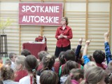 Pisarka Anna Czerwińska-Rydel opowiadała dzieciom o Sienkiewiczu i pisaniu książek