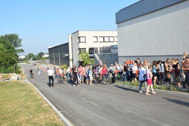 Ministrowie Polski i Francji rozmawiali o odorze ze skawińskiego zakładu Valeo