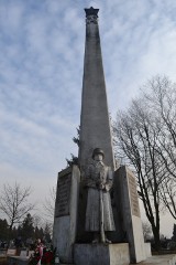 Zdemontują sierp i młot z Pomnika Żołnierzy Radzieckich w Częstochowie