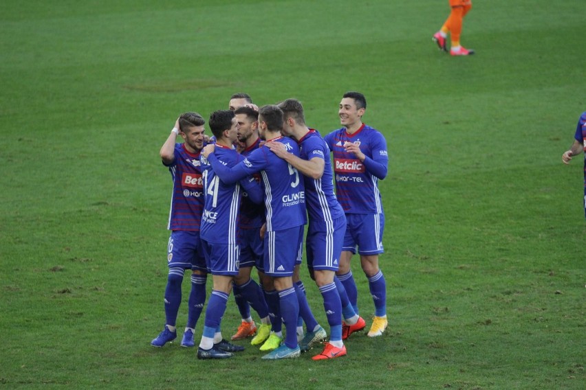 Piast Gliwice - Zagłębie Lubin 1:1 (1:1)