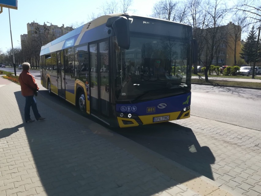 Świąteczne rozkłady jazdy i autobusy zamiast pociągów