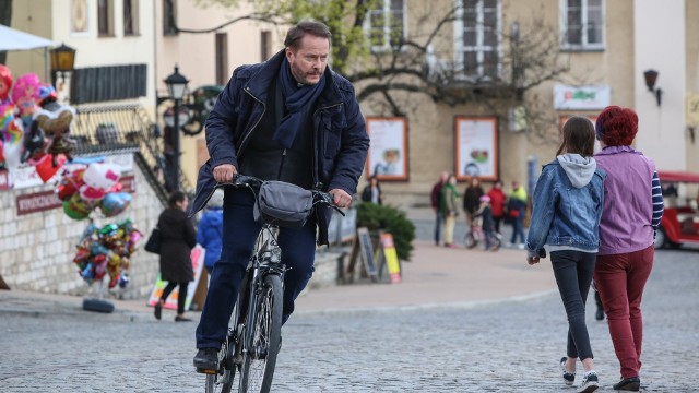 Ksiądz Mateusz - Artur ŻmijewskiProgram TV został dostarczony i opracowany przez media-press.tv