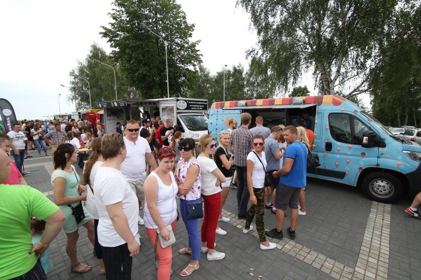 Zjazd food trucków i Freaky Moto Day pod Kopcem w Piekarach ZDJĘCIA