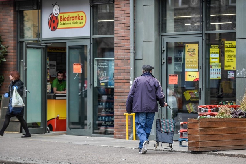 Przed Wielkanocą Biedronka będzie czynna całą dobę...