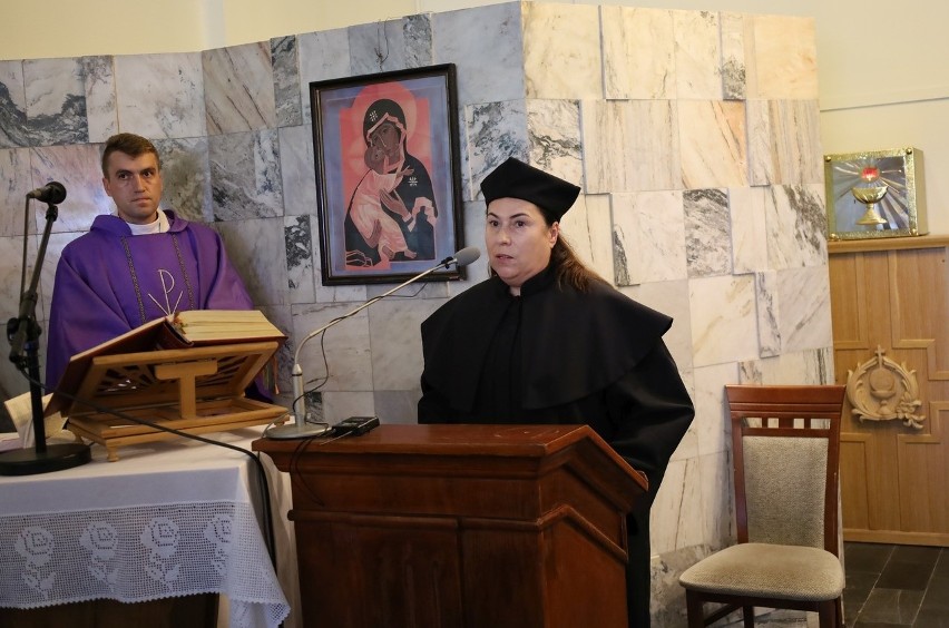 Ireneusz Franczak przekazał swoje zwłoki na rzecz nauki. W czwartek, 14 września odbył się jego pogrzeb na cmentarzu w Cedzynie