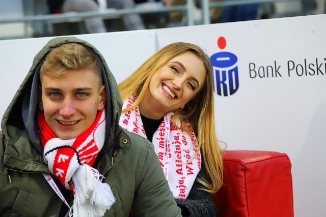 Kibice na meczu ŁKS Cracovia. Zdjęcia kibiców Łódzkiego Klubu Sportowego ZOBACZ >>>>