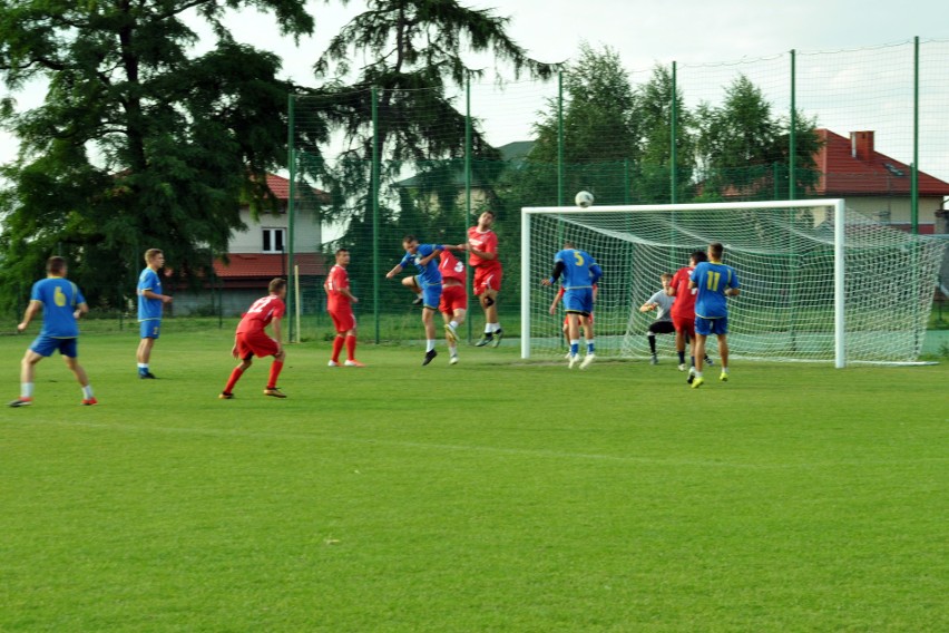 OKS Opatów - Stal Kunów 3:1 (2:0)...