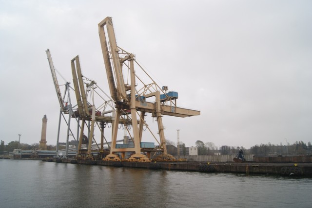 Szczecińska grupa kupuje firmę spedycyjną z GdyniW 2012 r. spółka OT Logistics kupując kolejne udziały w Porcie Handlowym Świnoujście, stała się jego głównym udziałowcem, posiadającym 95 proc. akcji Portu.