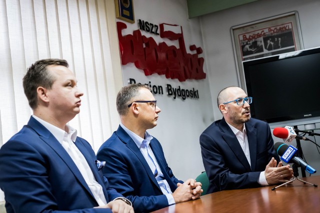 Solidarna Polska ma w Bydgoszczy swoje biuro - otworzył je poseł Mariusz Kałużny - oraz nowego polityka, Pawła Skuteckiego.