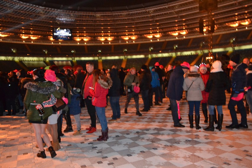 Sylwestrowa Moc Przebojów. Na Stadion Śląski przybyły się bawić tłumy mieszkańców regionu