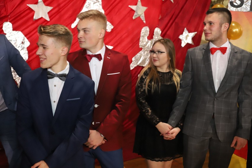 Studniówki 2019. Studniówka Szkoły Mistrzostwa Sportowego w Łodzi [ZDJĘCIA]