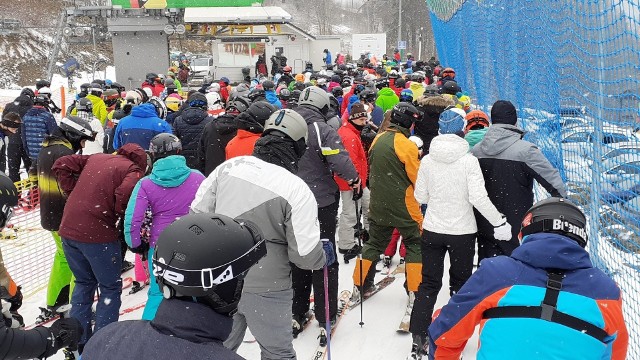 W sobotę 6 lutego stoki narciarskie w Wiśle i Szczyrku przeżywały oblężenie