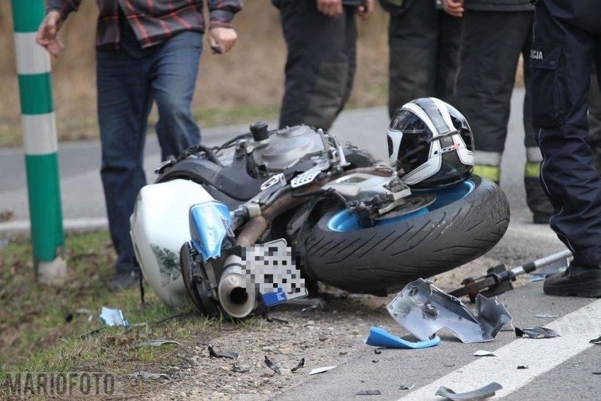 33-letni motocyklista trafił do szpitala.