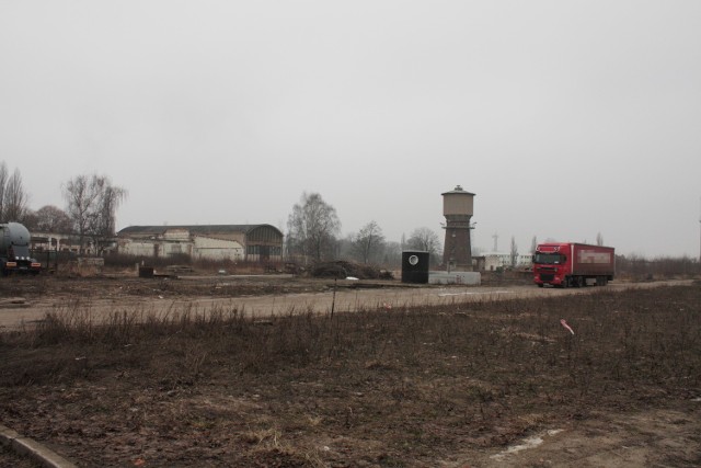 Jak twierdzi prezydent Tyszkiewicz, budowa drogi przez Dozamet może zaktywizować tereny po byłej fabryce.