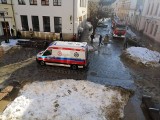Próba samobójcza w centrum Lublina? Po dachu kamienicy przy Krakowskim Przedmieściu spacerował mężczyzna